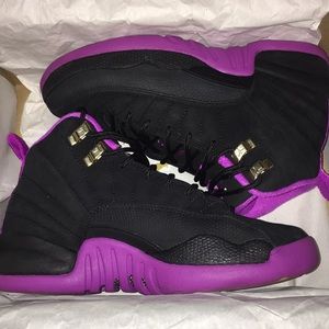 “Kings” 12s